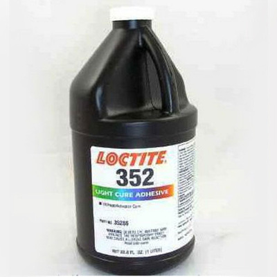 352